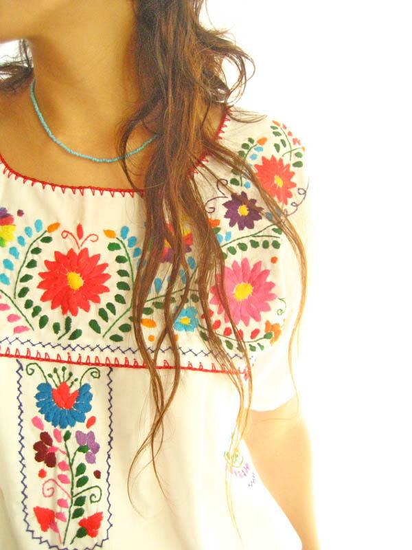 White Peace Mexican embroidered blouson top