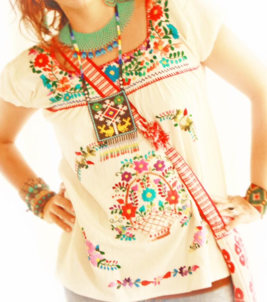 Segunda Mexican embroidered blouse
